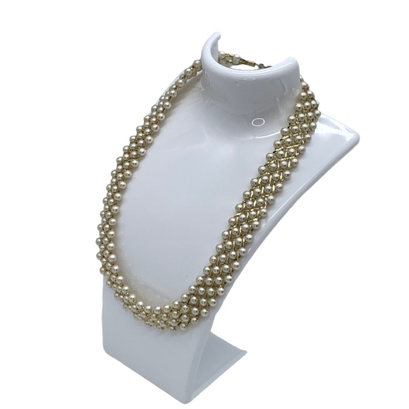 18” Vintage Woven Faux Pearl Necklace - Picture 3 of 8
